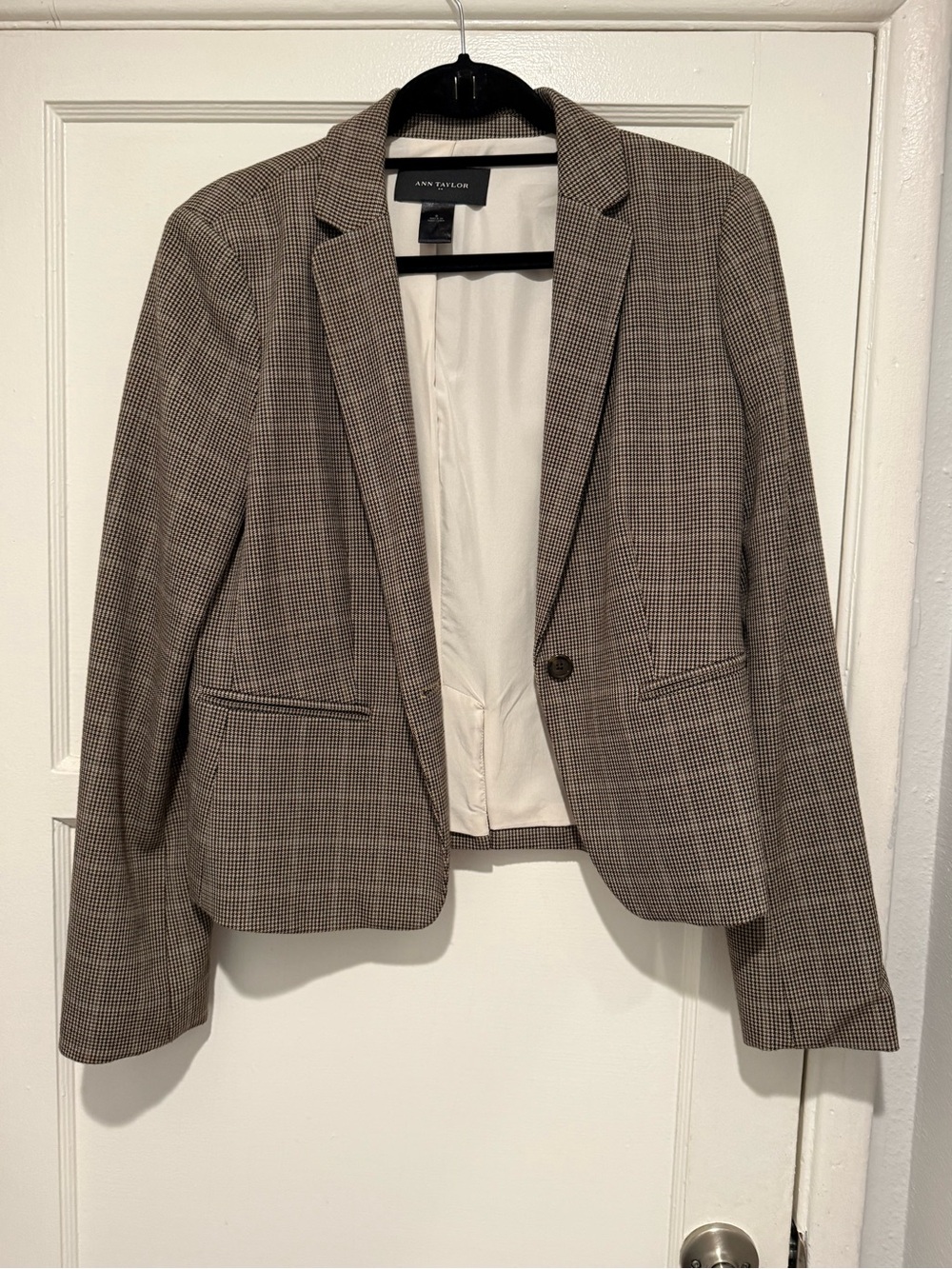 Ann Taylor Tan and Brown Glen Plaid Cropped Blazer